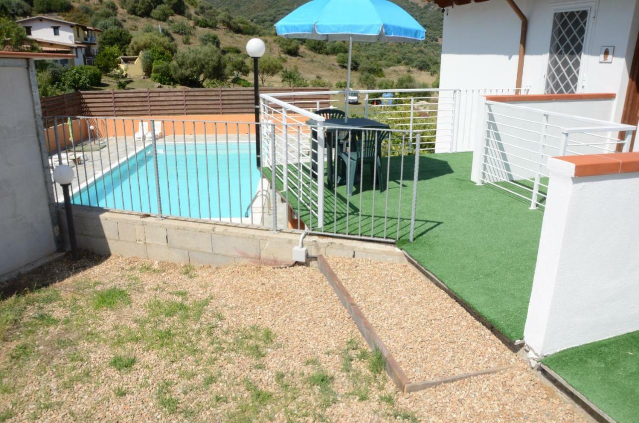 B&B Il Mirto Di Paola Torpè Kültér fotó